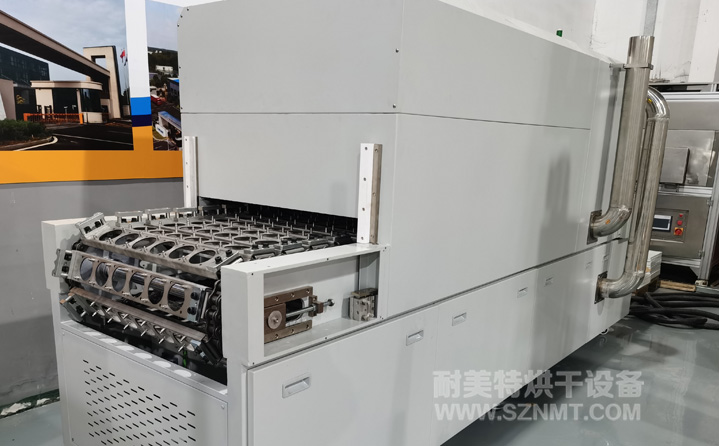 安全氣囊 自動(dòng)烘烤線